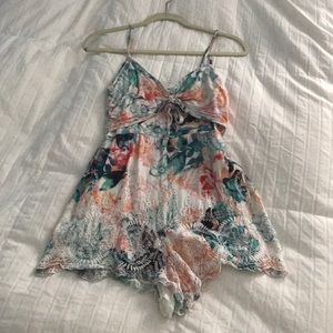 Lovers and friends romper